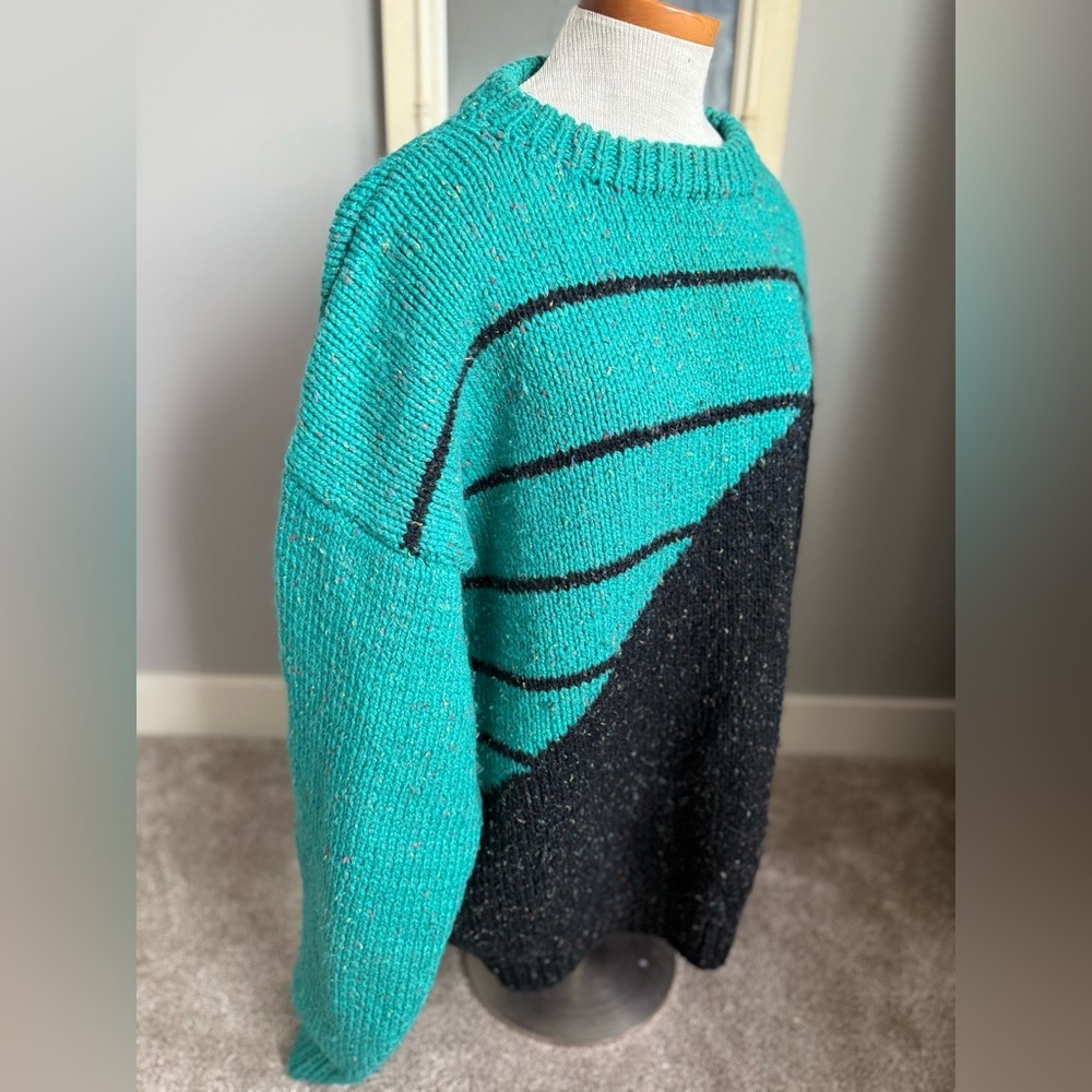 Oversized unisex thick knit wool crewneck vintage cabincore sweater PTP 27 - Picture 2 of 8